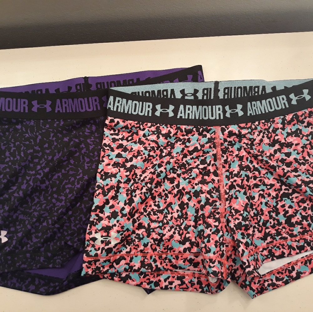 Under Armour Size MD shorts